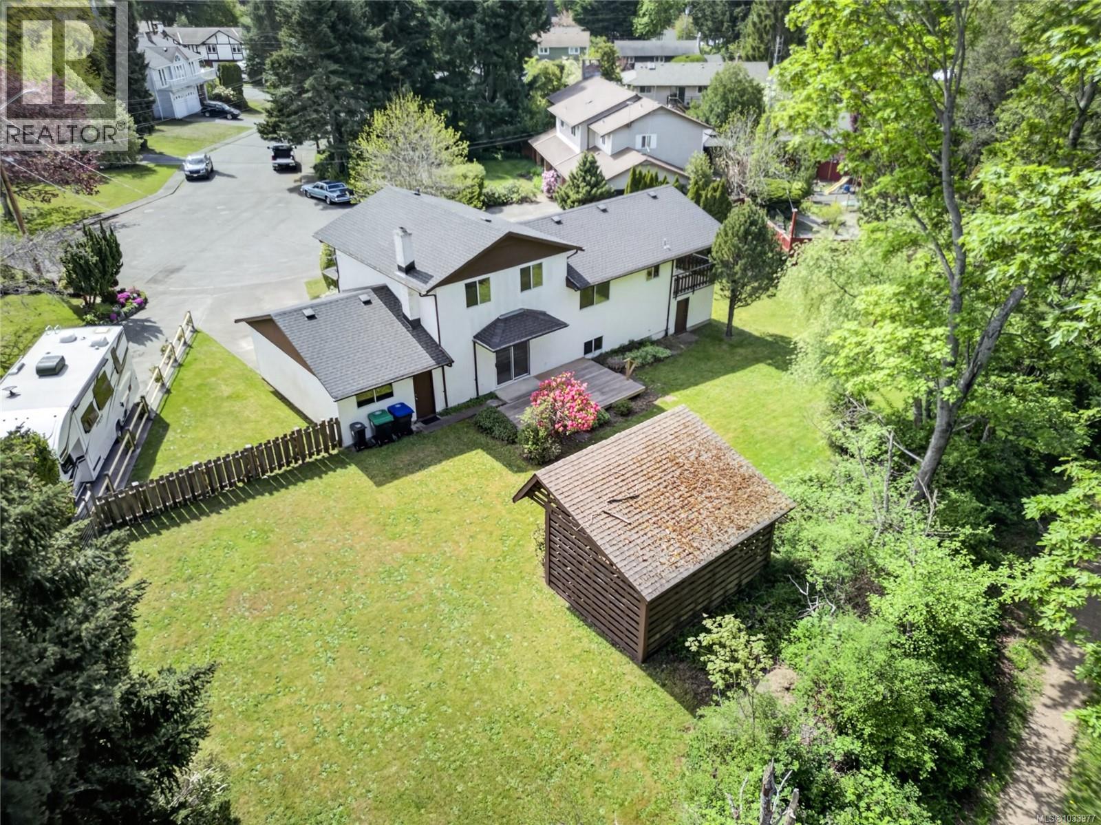 645 Summit Pl, Comox, British Columbia  V9M 3H2 - Photo 67 - 1033977