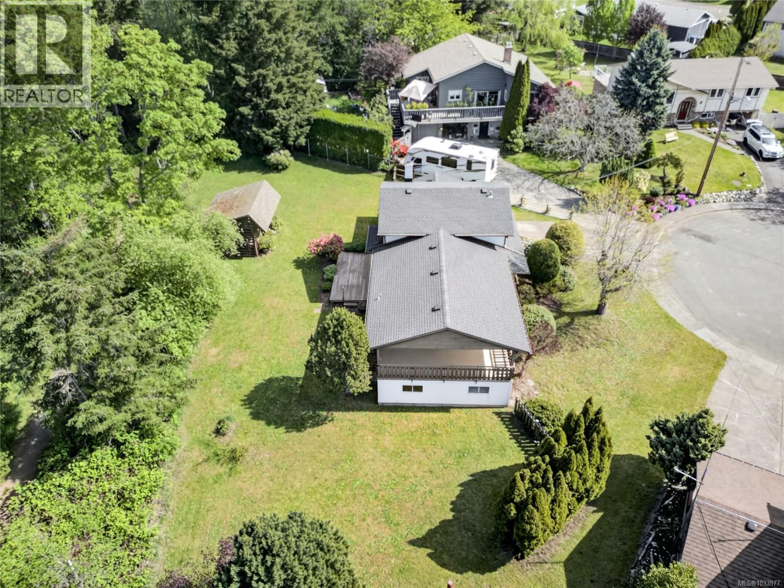 645 Summit Pl, Comox, British Columbia  V9M 3H2 - Photo 68 - 1033977