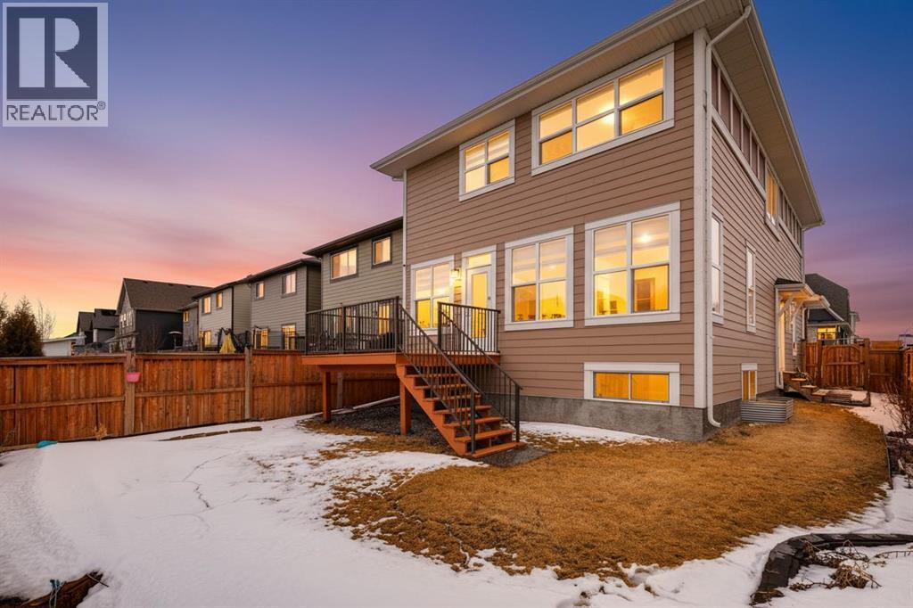 212 Magnolia Heath SE, Calgary, Alberta  T3M 2Z9 - Photo 3 - A2305902