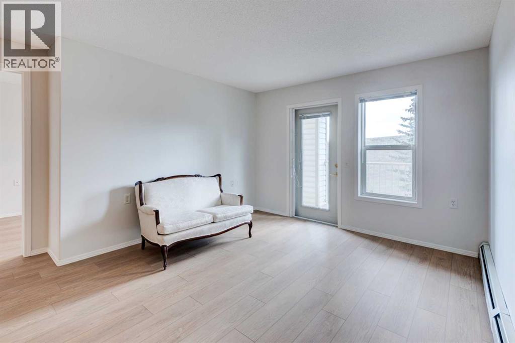 239, 5000 Somervale Court SW, Calgary, Alberta  T2Y 4M1 - Photo 7 - A2306914