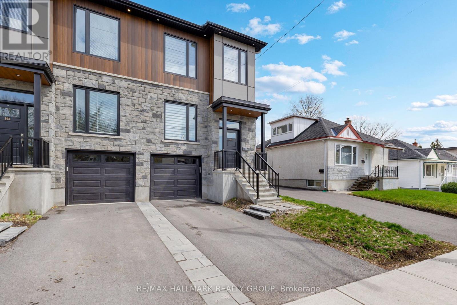 165 Longpre Street, Ottawa, Ontario  K1L 7J5 - Photo 2 - X13070822