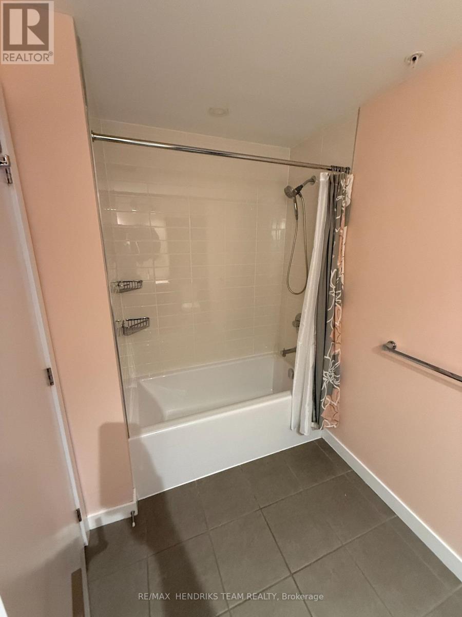 303 - 40 Esplanade Lane, Grimsby, Ontario  L3M 0G9 - Photo 6 - X13070866