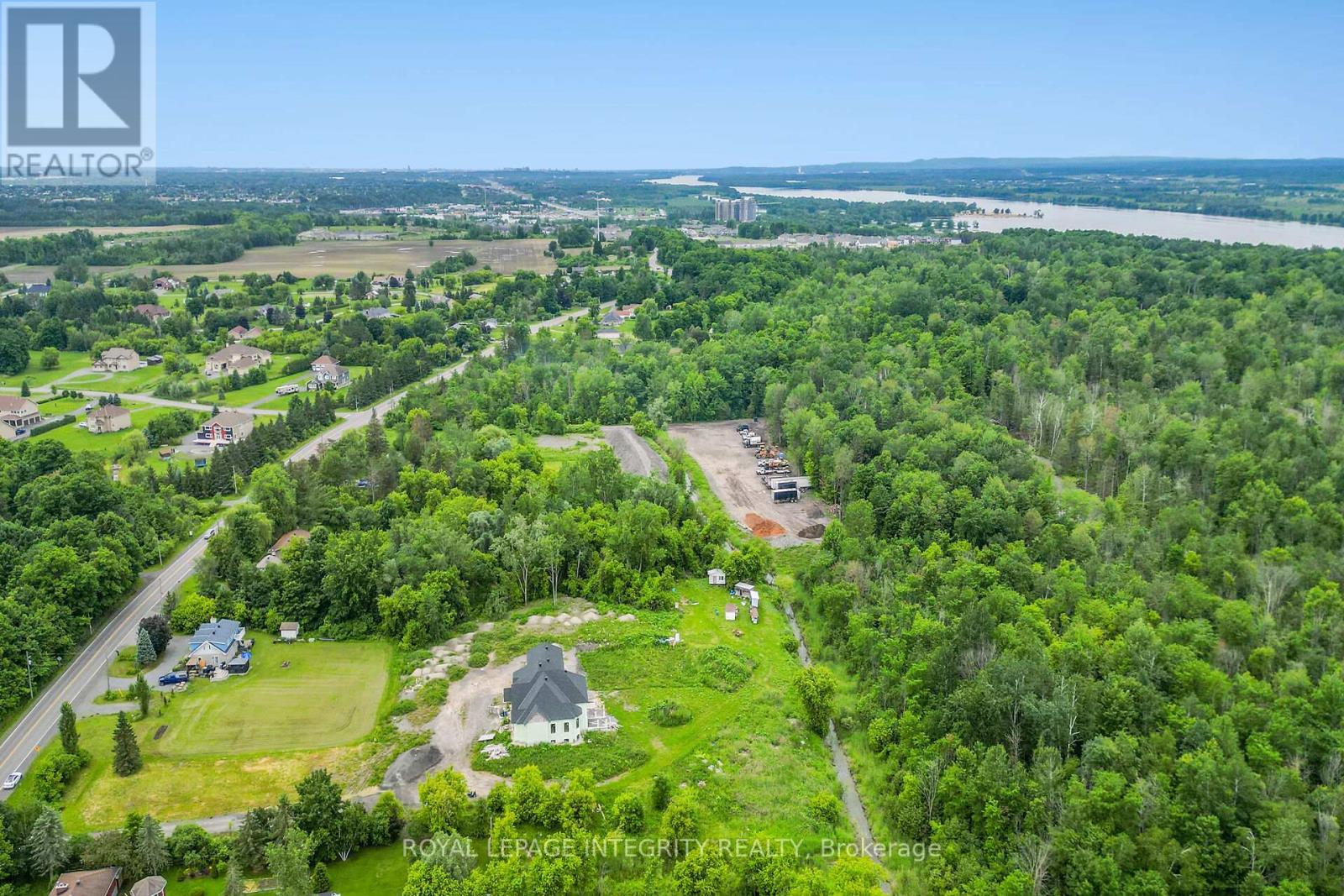 1695 Old Montreal Road, Ottawa, Ontario  K4C 1G7 - Photo 22 - X13057138