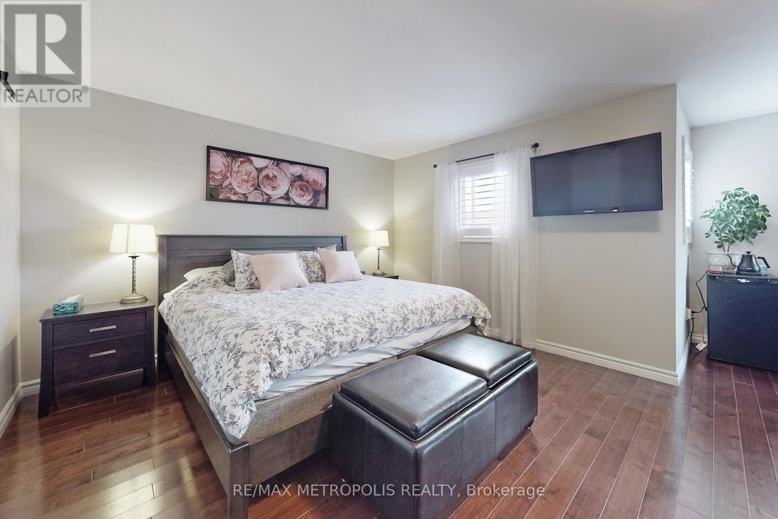 64 Mandel Crescent, Richmond Hill, Ontario  L4C 9Z7 - Photo 28 - N13068770