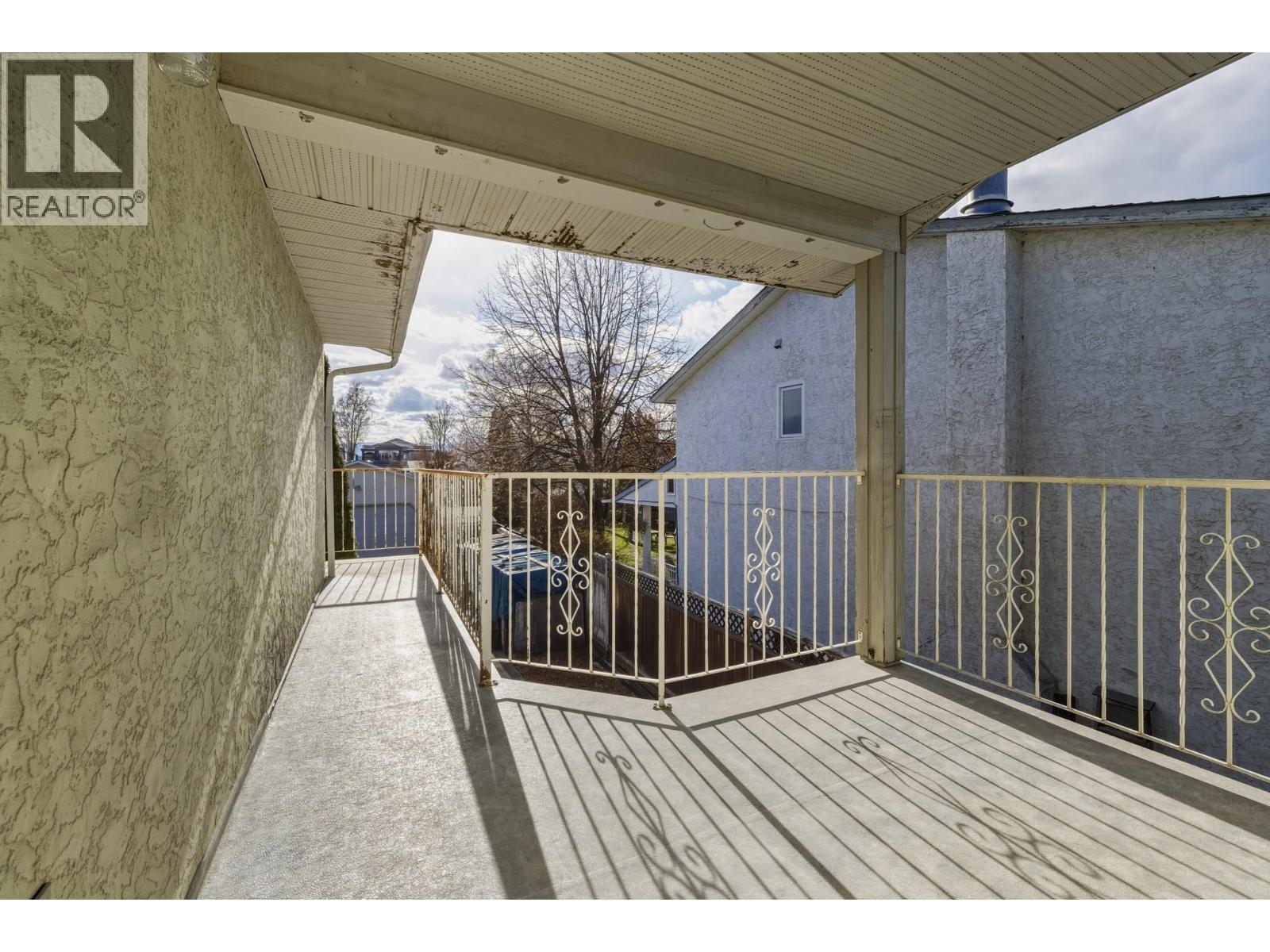 3574 Landie Road, Kelowna, British Columbia  V1W 3E9 - Photo 11 - 10381308