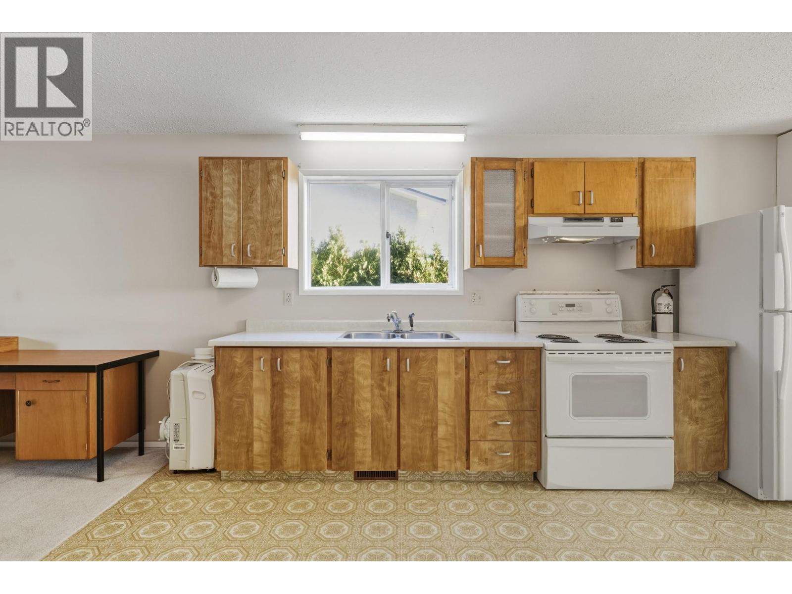3574 Landie Road, Kelowna, British Columbia  V1W 3E9 - Photo 26 - 10381308