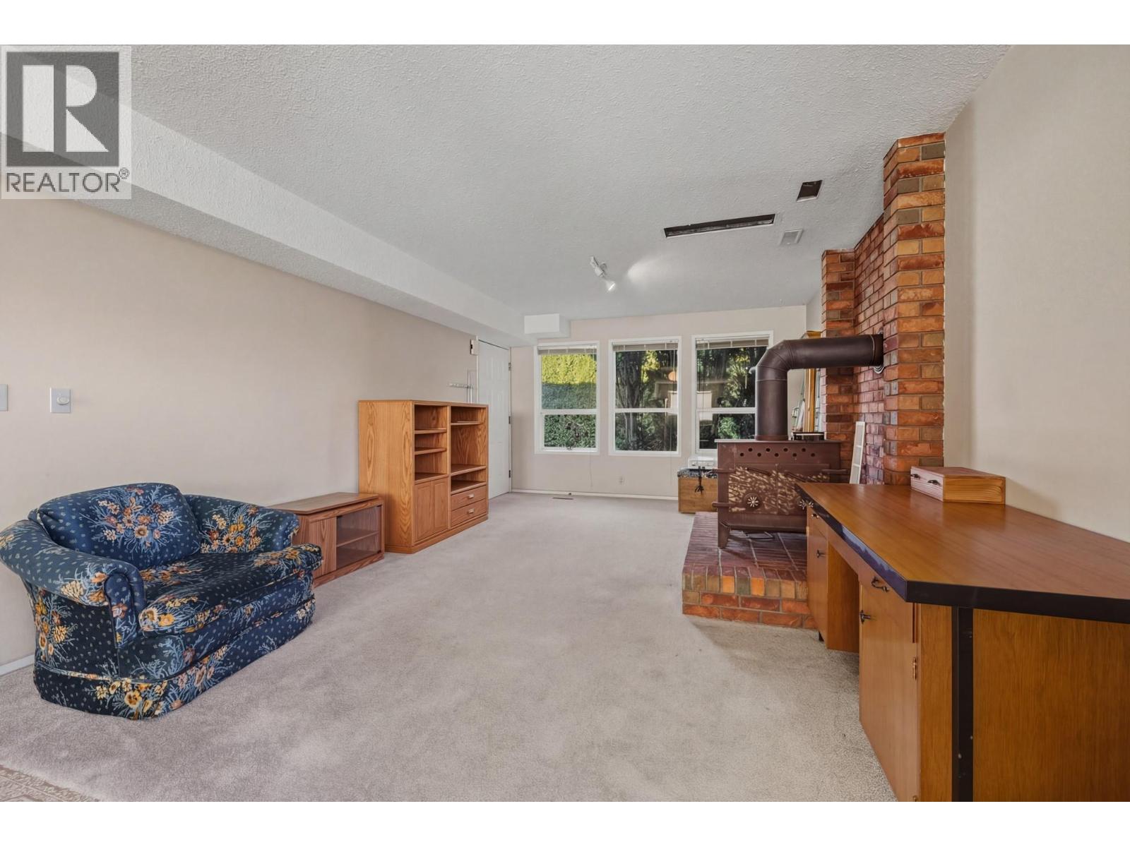 3574 Landie Road, Kelowna, British Columbia  V1W 3E9 - Photo 29 - 10381308