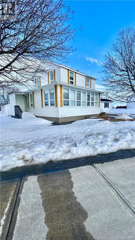 294 J.d Gauthier Boulevard, Shippagan, New Brunswick  E8S 1R4 - Photo 3 - NB129059