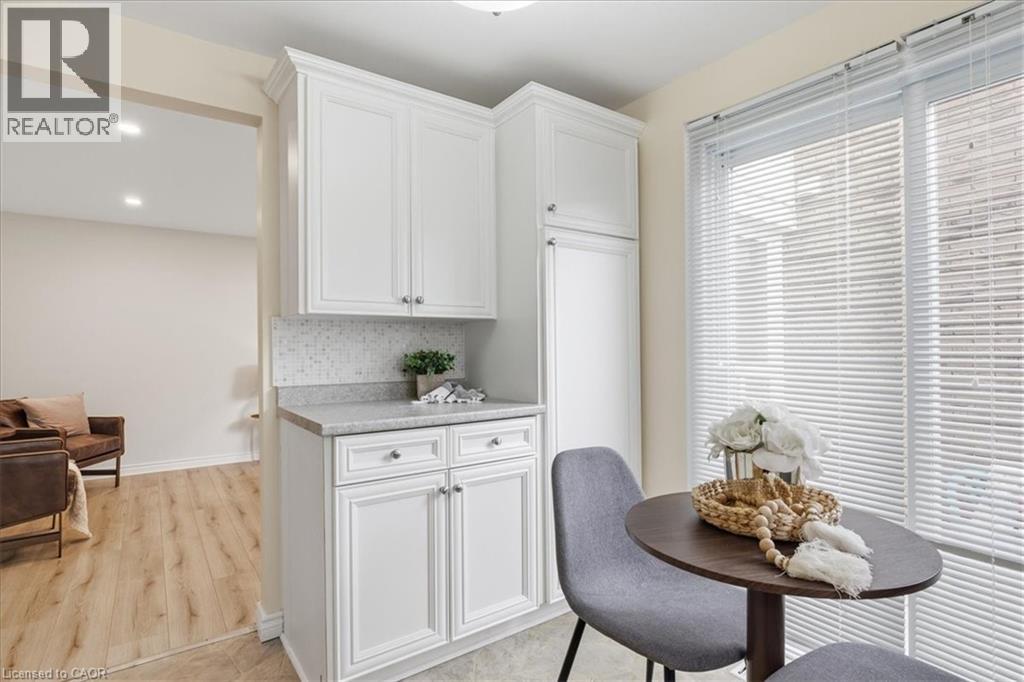 415 Morgan Avenue Unit# 5, Kitchener, Ontario  N2A 2V6 - Photo 6 - 40813816