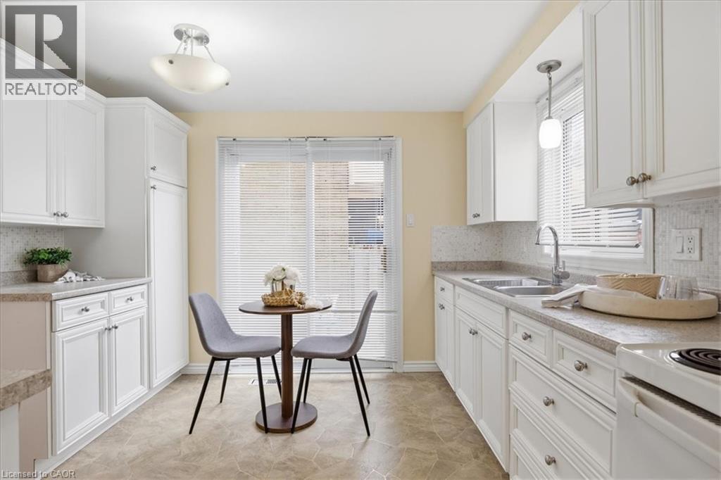 415 Morgan Avenue Unit# 5, Kitchener, Ontario  N2A 2V6 - Photo 5 - 40813816