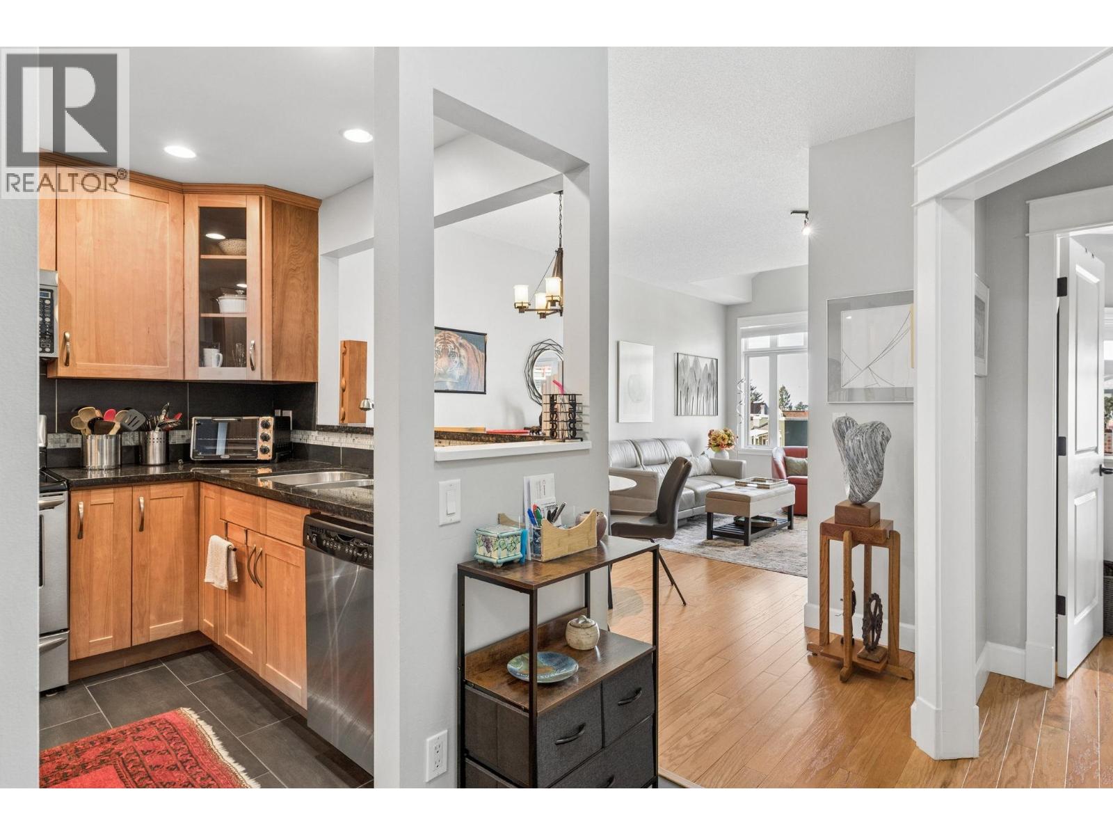 419 121 W 29th Street, North Vancouver, British Columbia  V7N 4L6 - Photo 16 - R3118271