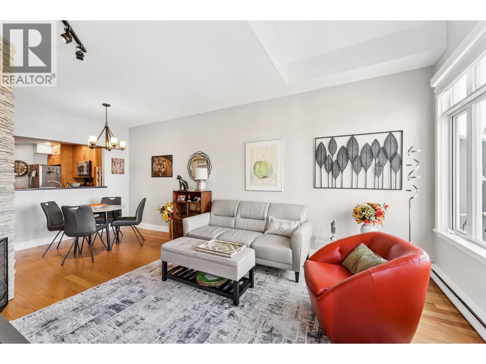 419 121 W 29th Street, North Vancouver, British Columbia  V7N 4L6 - Photo 4 - R3118271