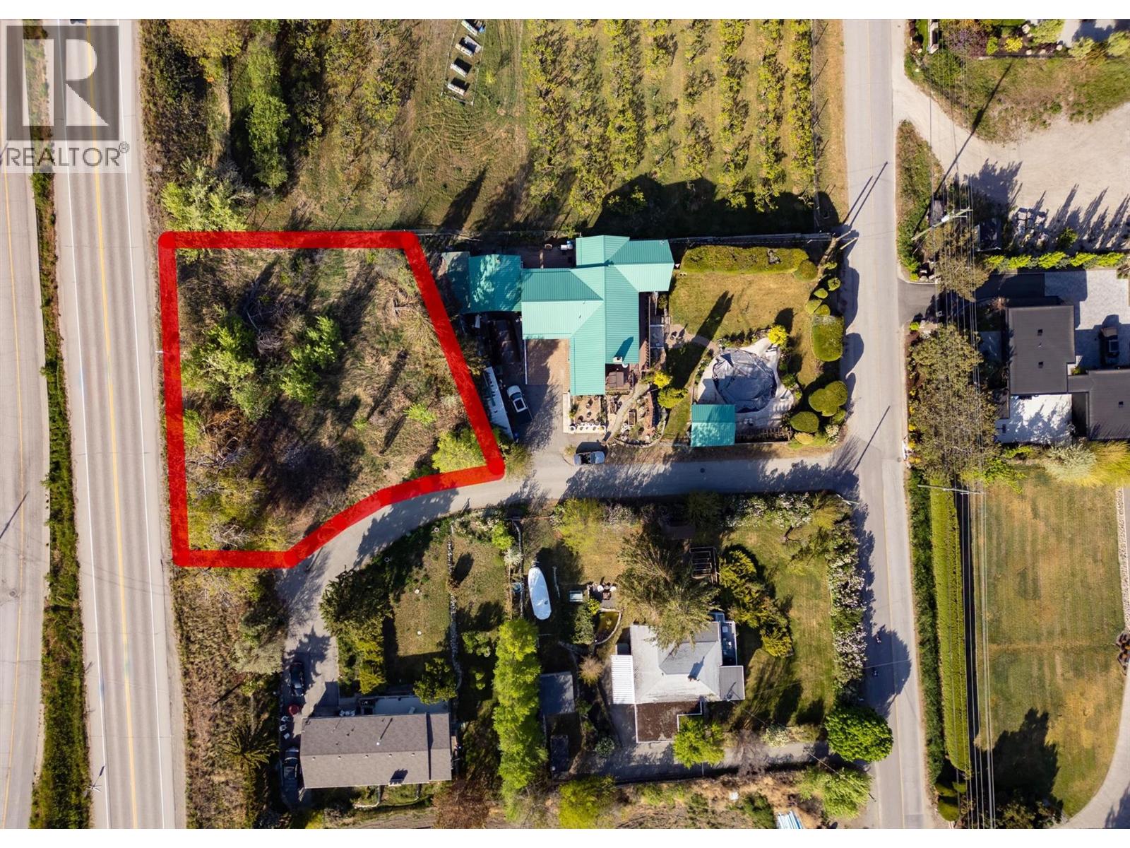 5281 Tailyour Lane, Peachland, British Columbia  V0H 1X1 - Photo 6 - 10384935