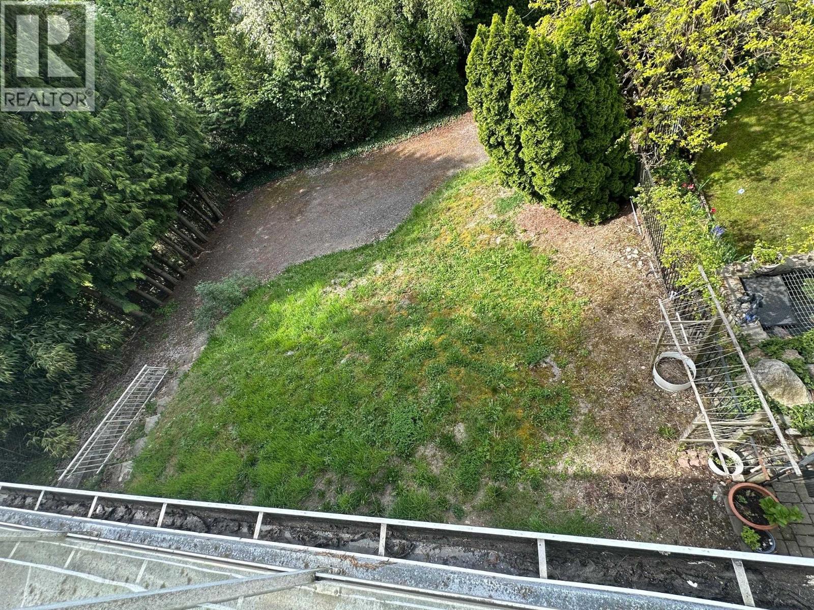 924 London Place, New Westminster, British Columbia  V3M 4Z6 - Photo 10 - R3118246