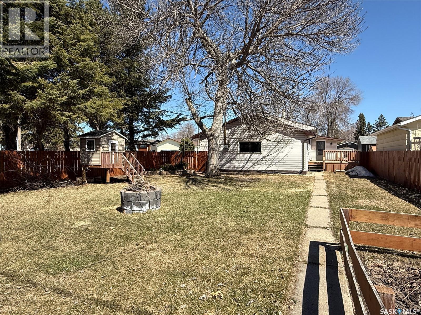 375 9th Avenue W, Melville, Saskatchewan  S0A 2P0 - Photo 41 - SK030404