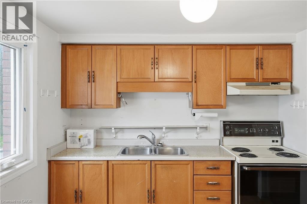306 Sekura Street, Cambridge, Ontario  N1R 7V8 - Photo 8 - 40824648