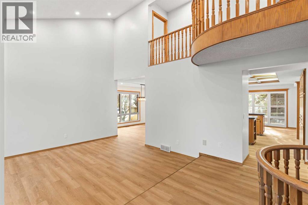 15 Patterson Drive SW, Calgary, Alberta  T3H 2B8 - Photo 7 - A2284852