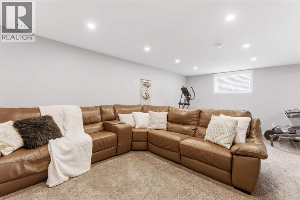 844 Lake Lucerne Drive Se, Calgary, Alberta  T2J 3H3 - Photo 30 - A2299357