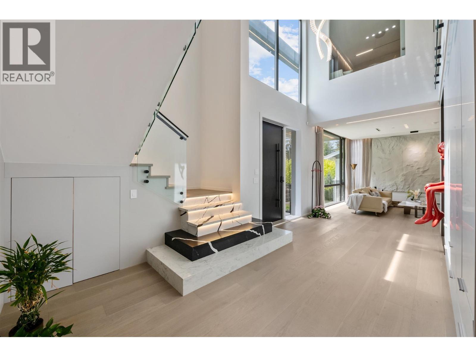 3823 W 51st Avenue, Vancouver, British Columbia  V6N 0E4 - Photo 2 - R3118282