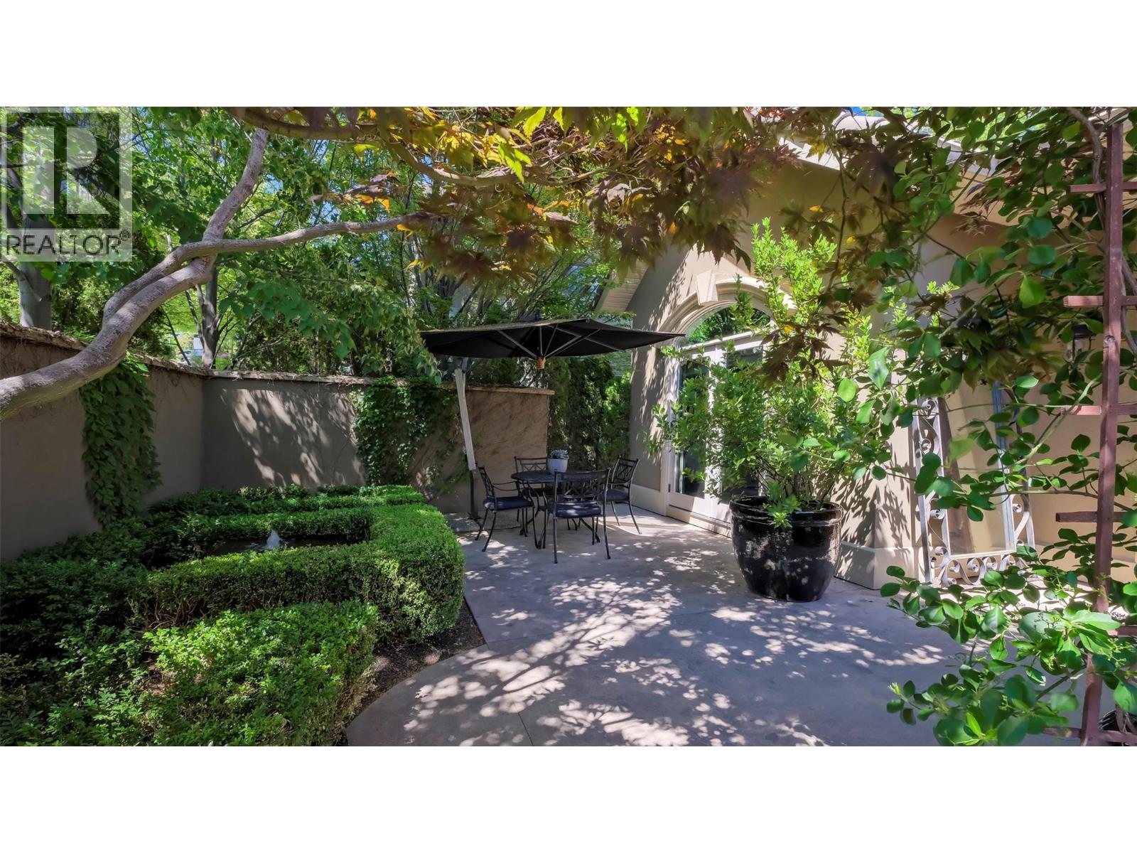 1749 Capistrano Drive, Kelowna, British Columbia  V1V 2Z3 - Photo 6 - 10385473