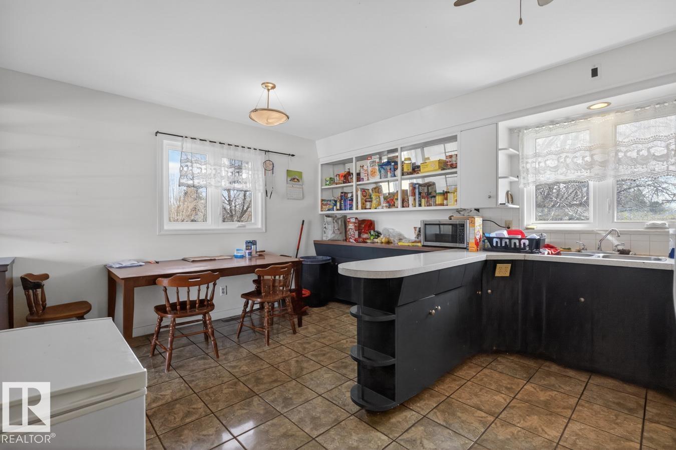 4641 116 Av Nw, Edmonton, Alberta  T5W 0X5 - Photo 5 - E4485247
