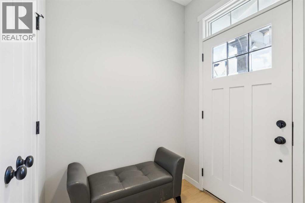 325 Marquis Heights Se, Calgary, Alberta  T3M 2A7 - Photo 2 - A2304334