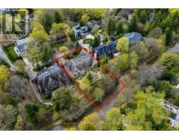 14 ST MARGARETS DRIVE, Toronto, Ontario