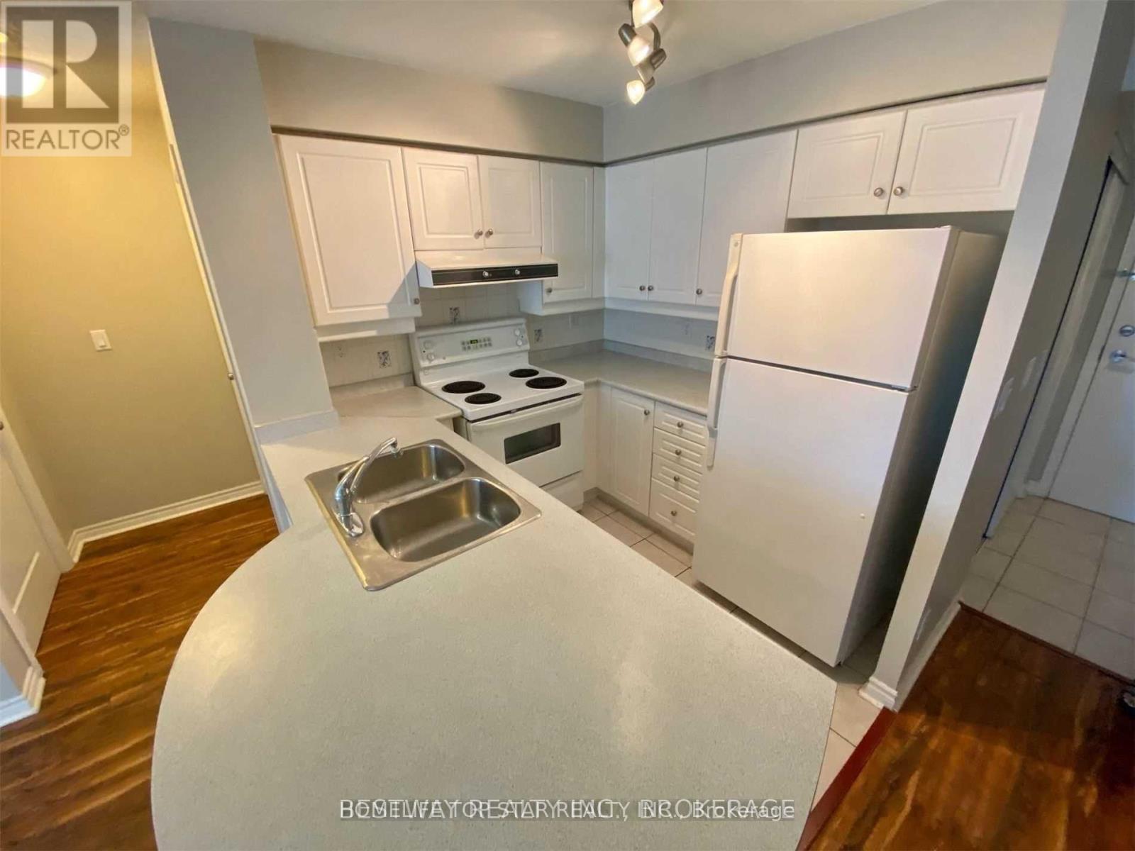 911 - 8 Rean Drive S, Toronto, Ontario  M2K 3B9 - Photo 11 - C13070856