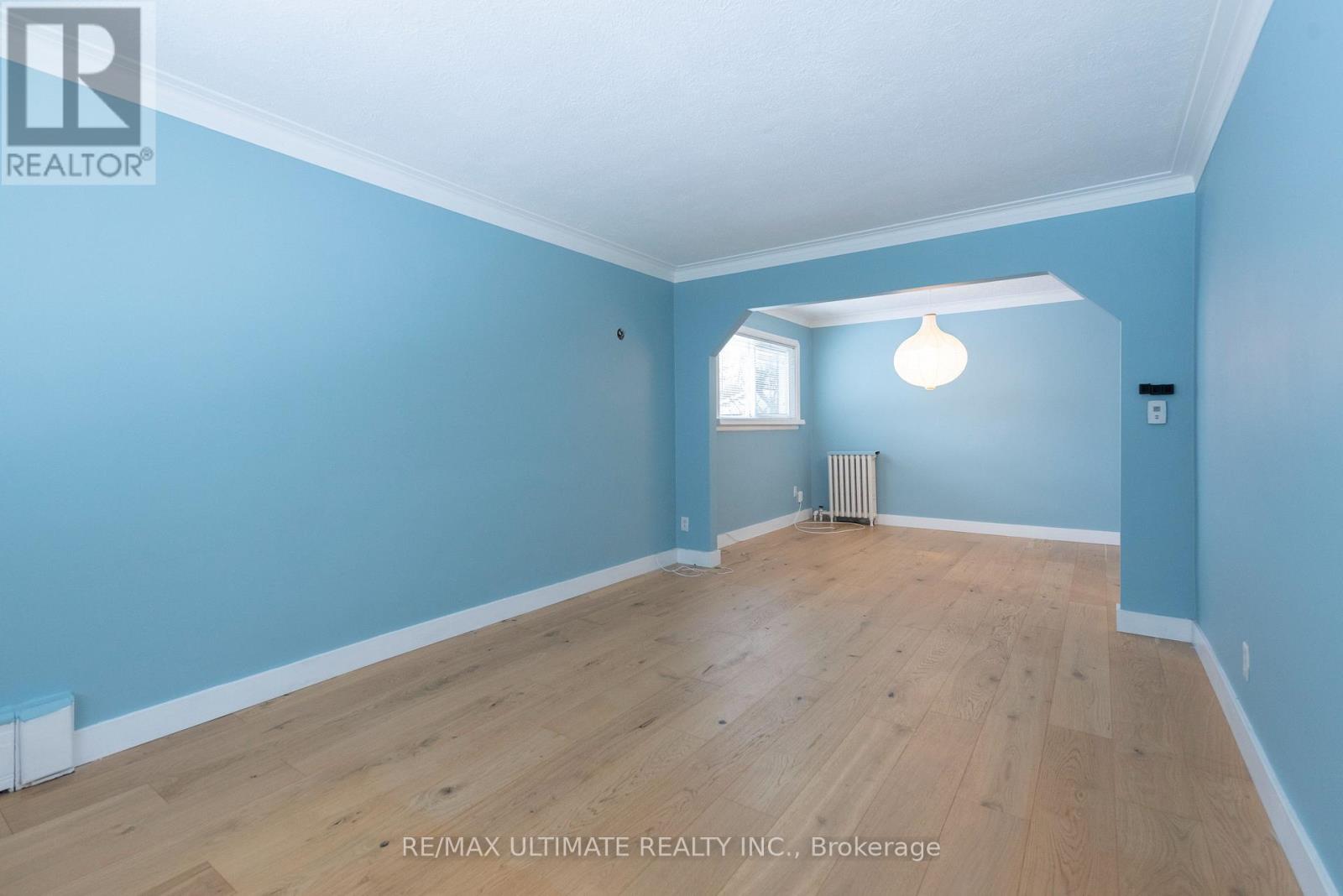 7 Joanith Upper Drive, Toronto, Ontario  M4B 1S6 - Photo 23 - E13070858
