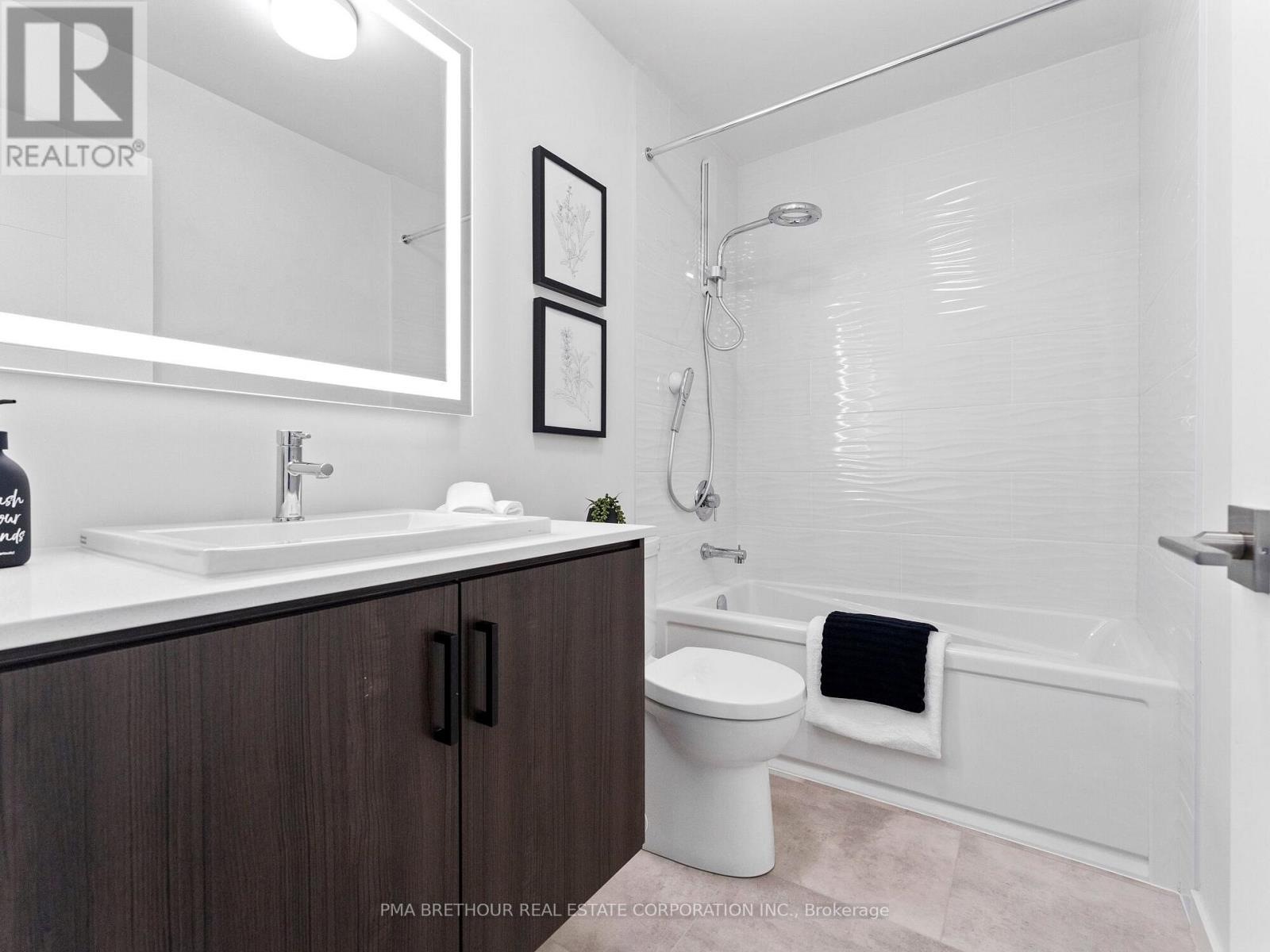 18 Rainwater Lane, Barrie, Ontario  L4N 9J6 - Photo 36 - S13070836