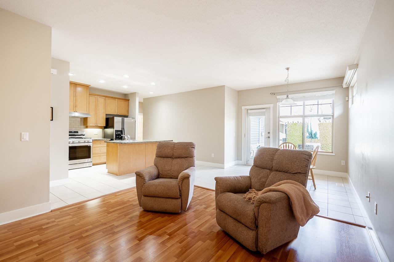 3 15425 Rosemary Heights Crescent, Surrey, British Columbia  V3Z 0S7 - Photo 13 - R3118068