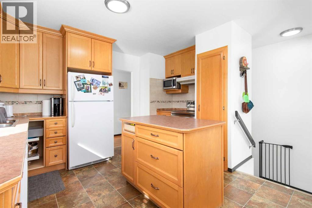 803 2 Avenue W, Foremost, Alberta  T0K 0X0 - Photo 13 - A2292573