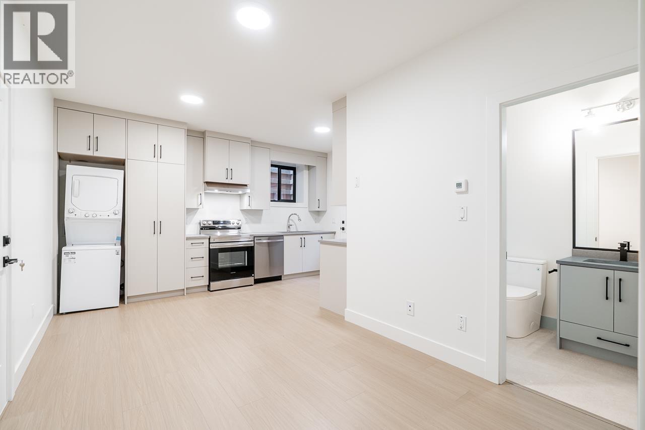 1221 Stellers Jay Place, Tsawwassen, British Columbia  V4M 2A9 - Photo 30 - R3118269