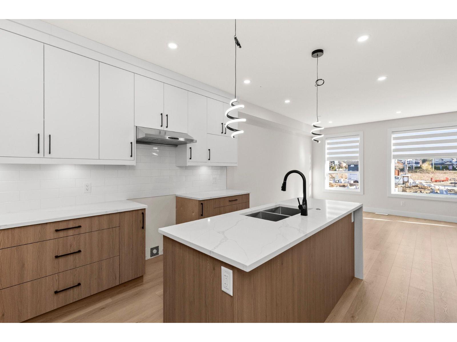 8574 Dunbar Way, Mission, British Columbia  V4S 0A7 - Photo 9 - R3118082
