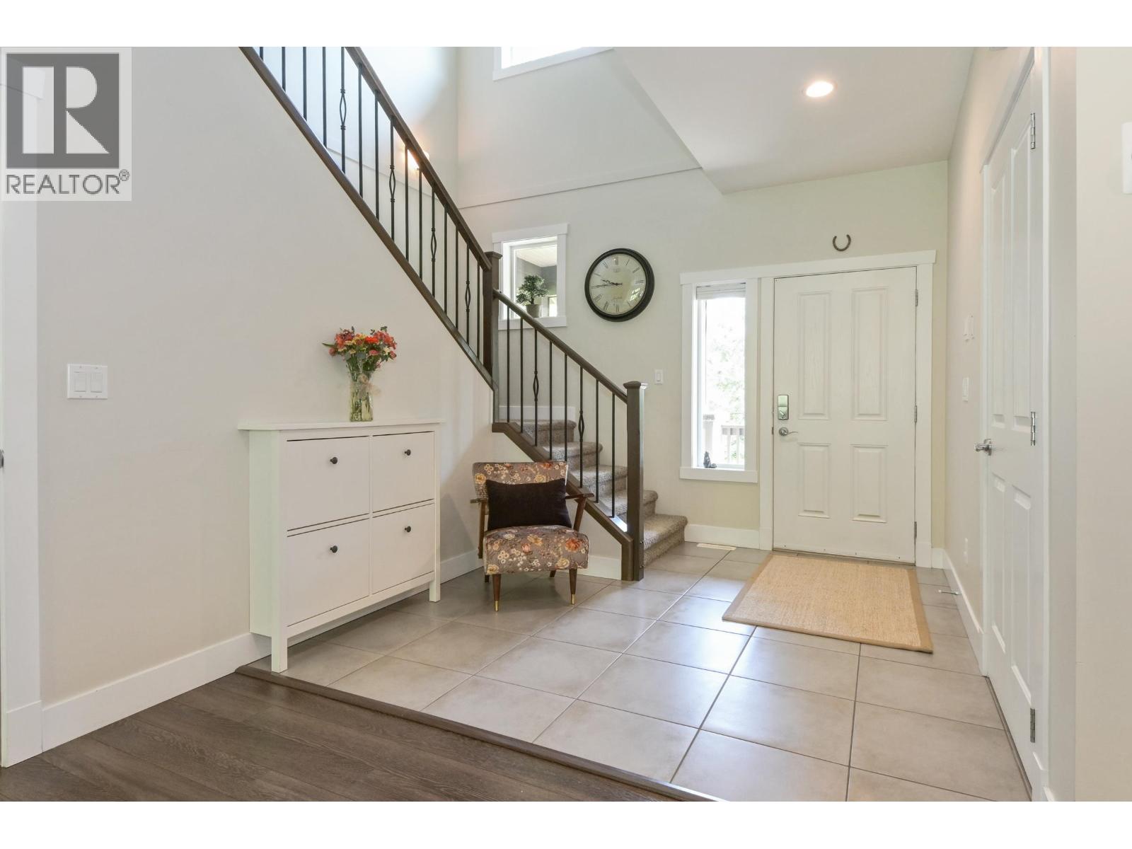 13573 229 Loop, Maple Ridge, British Columbia  V4R 0E5 - Photo 9 - R3117841