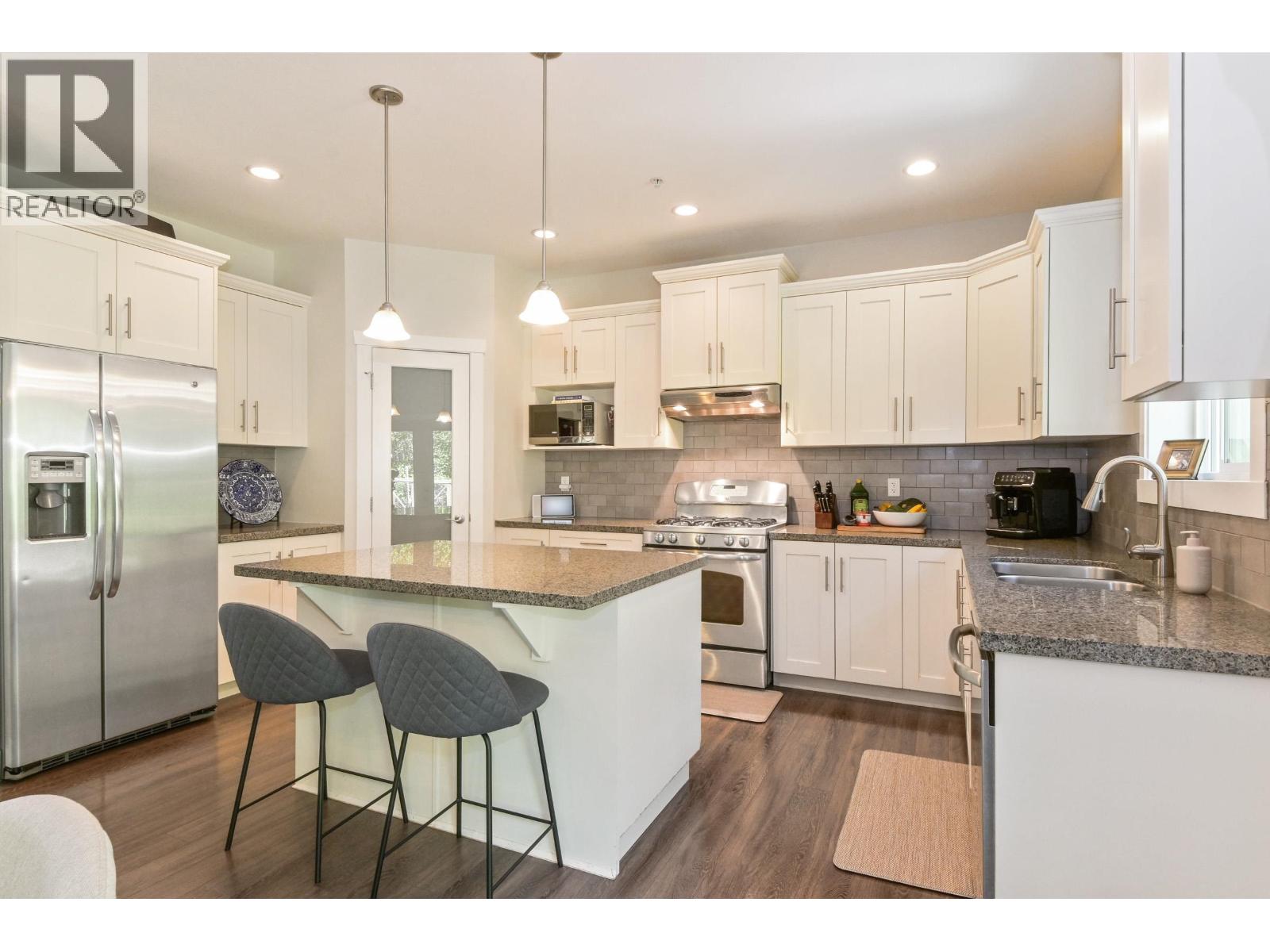 13573 229 Loop, Maple Ridge, British Columbia  V4R 0E5 - Photo 14 - R3117841