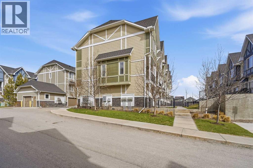 301 Nolanlake Villas NW, Calgary, Alberta  T3R 0Z7 - Photo 4 - A2299700
