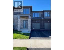 70 SAMUEL Avenue, Fonthill, Ontario