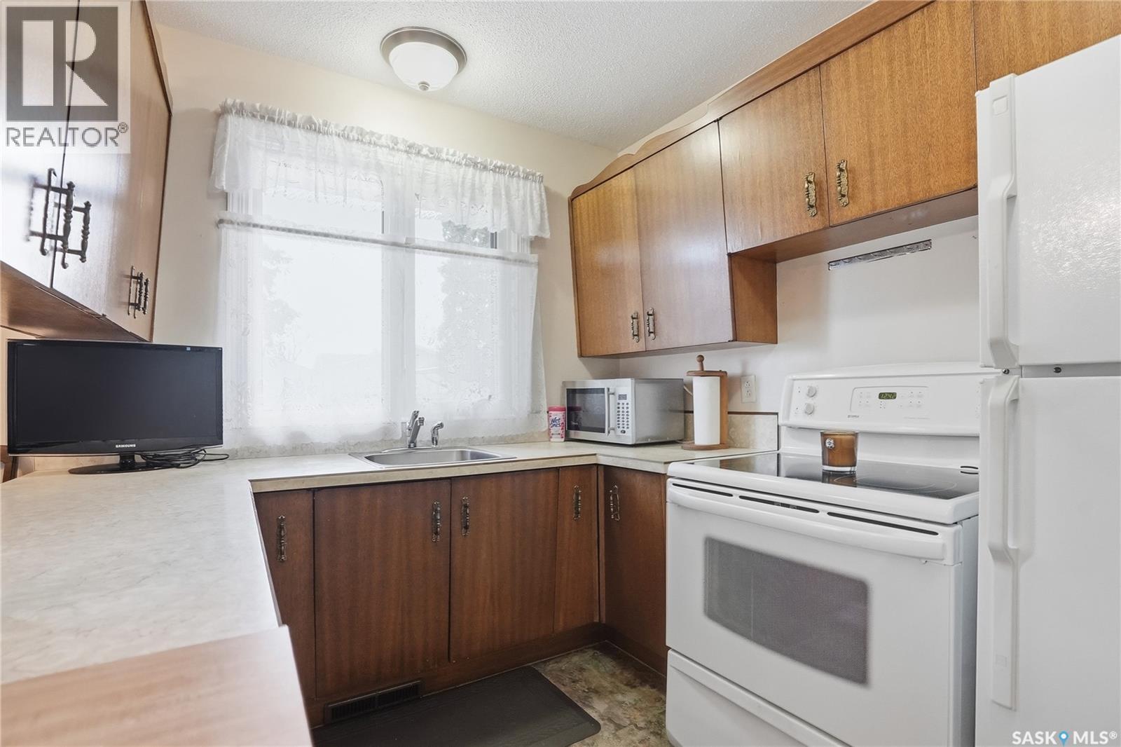 4 Malta Crescent, Saskatoon, Saskatchewan  S7L 3W1 - Photo 13 - SK034505
