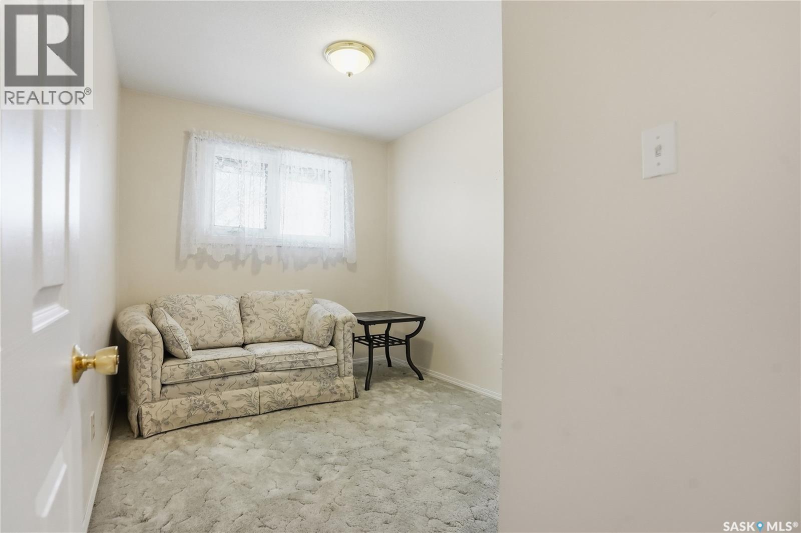 4 Malta Crescent, Saskatoon, Saskatchewan  S7L 3W1 - Photo 22 - SK034505