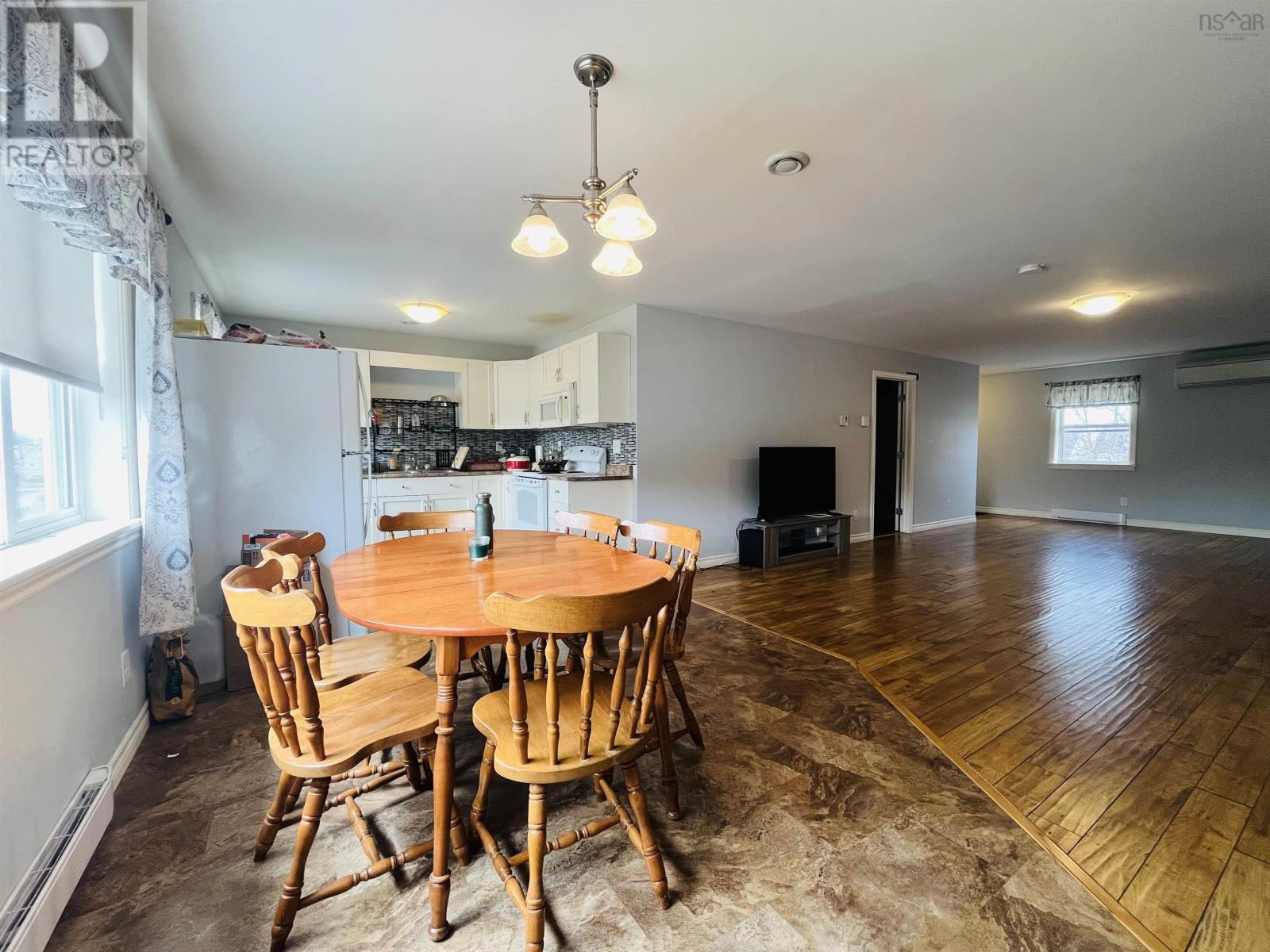 17 Clinton Street, Amherst, Nova Scotia  B4H 1K2 - Photo 28 - 202609389