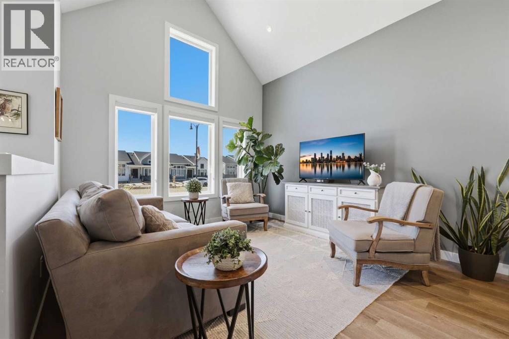 14 D'arcy Boulevard, Okotoks, Alberta  T1S 5S7 - Photo 4 - A2305634