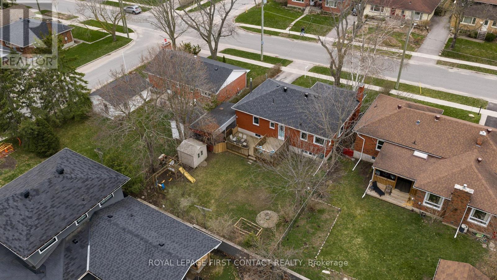 103 Rodney Street, Barrie, Ontario  L4M 4C2 - Photo 45 - S13066872