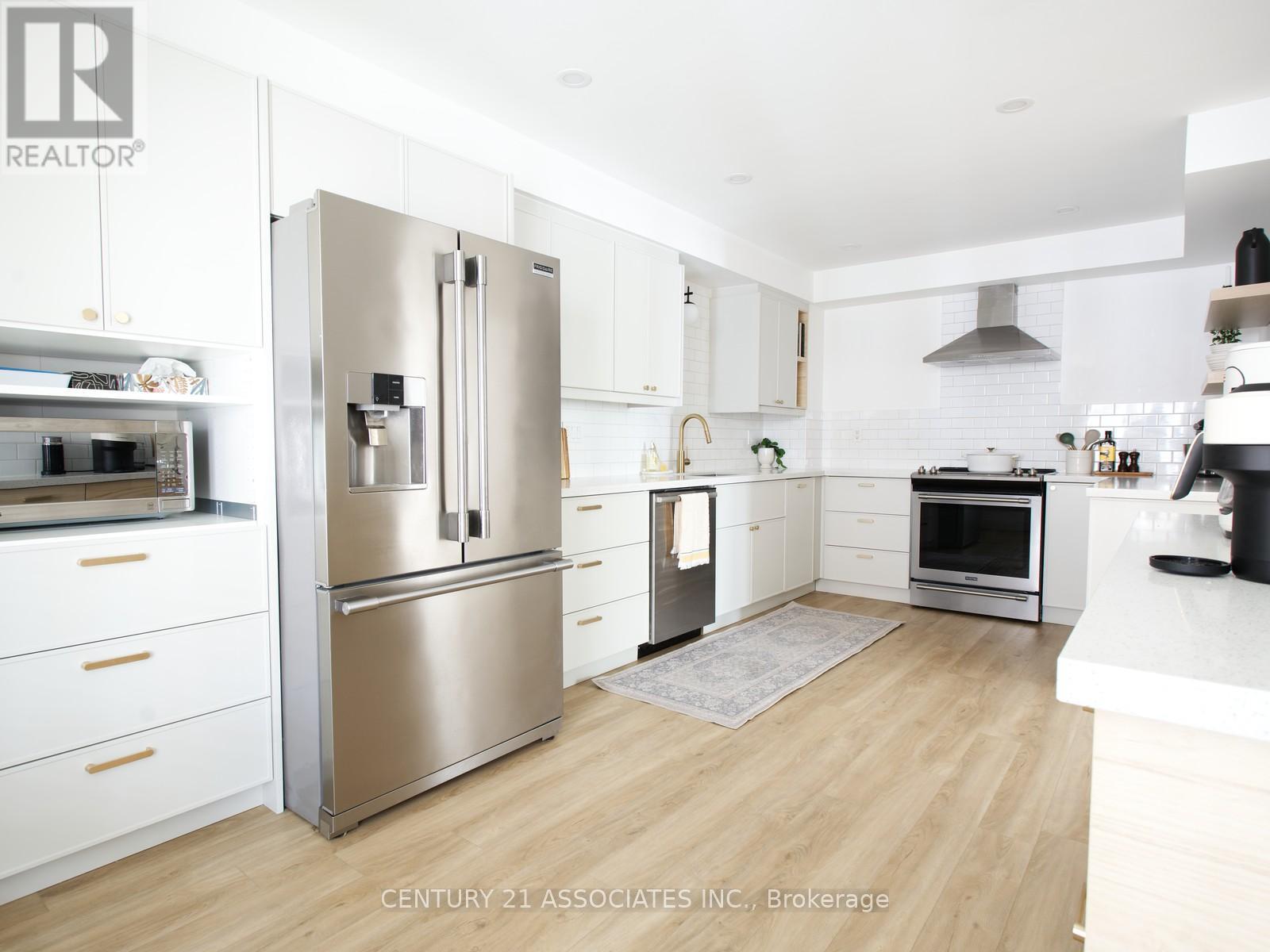77 Thornlodge Drive, Hamilton, Ontario  L0R 3H3 - Photo 2 - X13070756