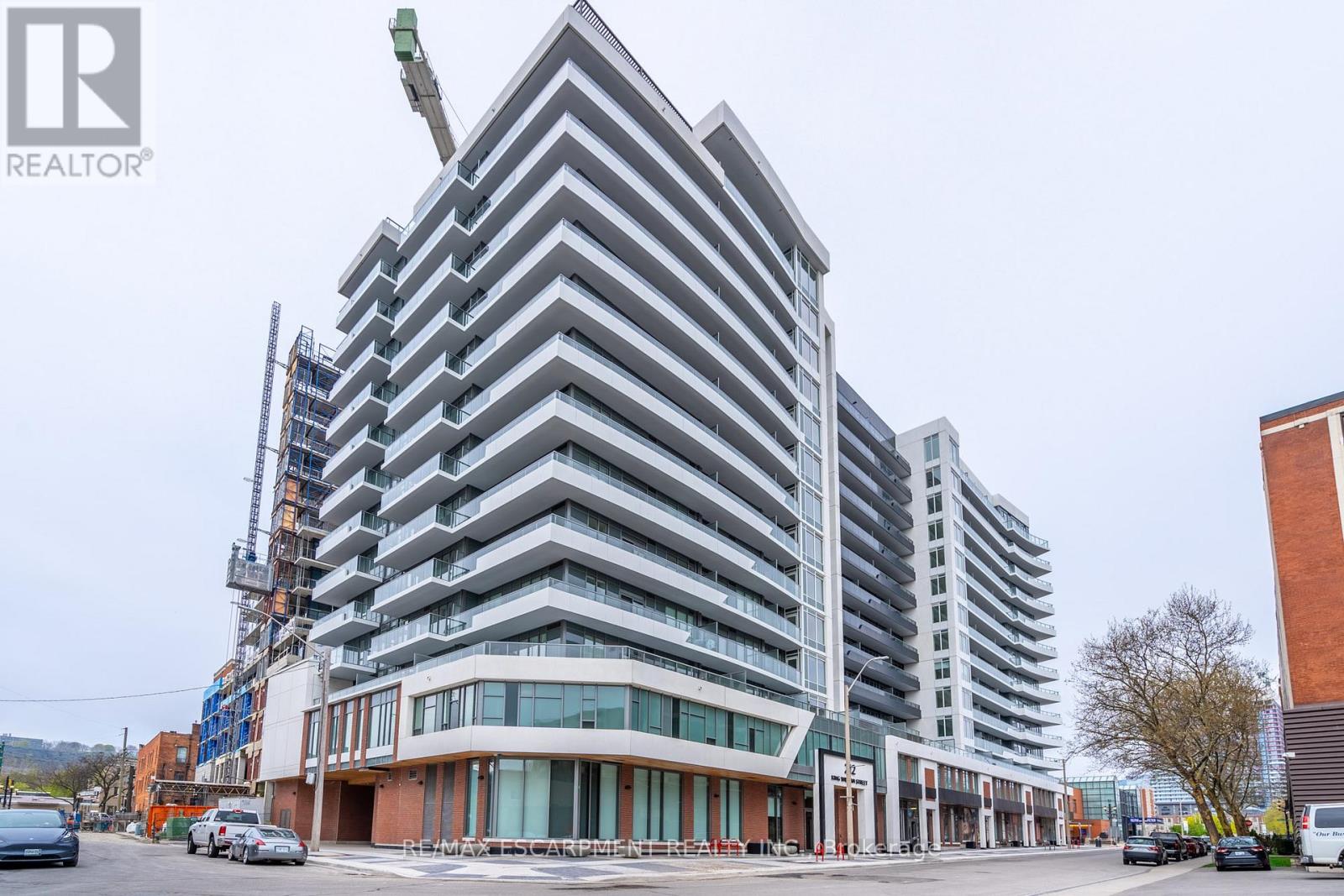 816 - 212 King William Street, Hamilton, Ontario  L8R 3N9 - Photo 2 - X13070846