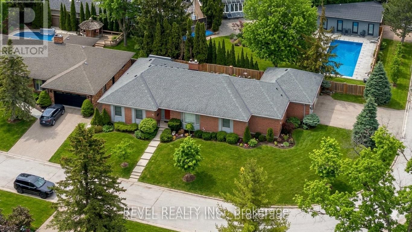 11 Tallwood Circle, London North, Ontario  N5X 2S1 - Photo 40 - X12913544