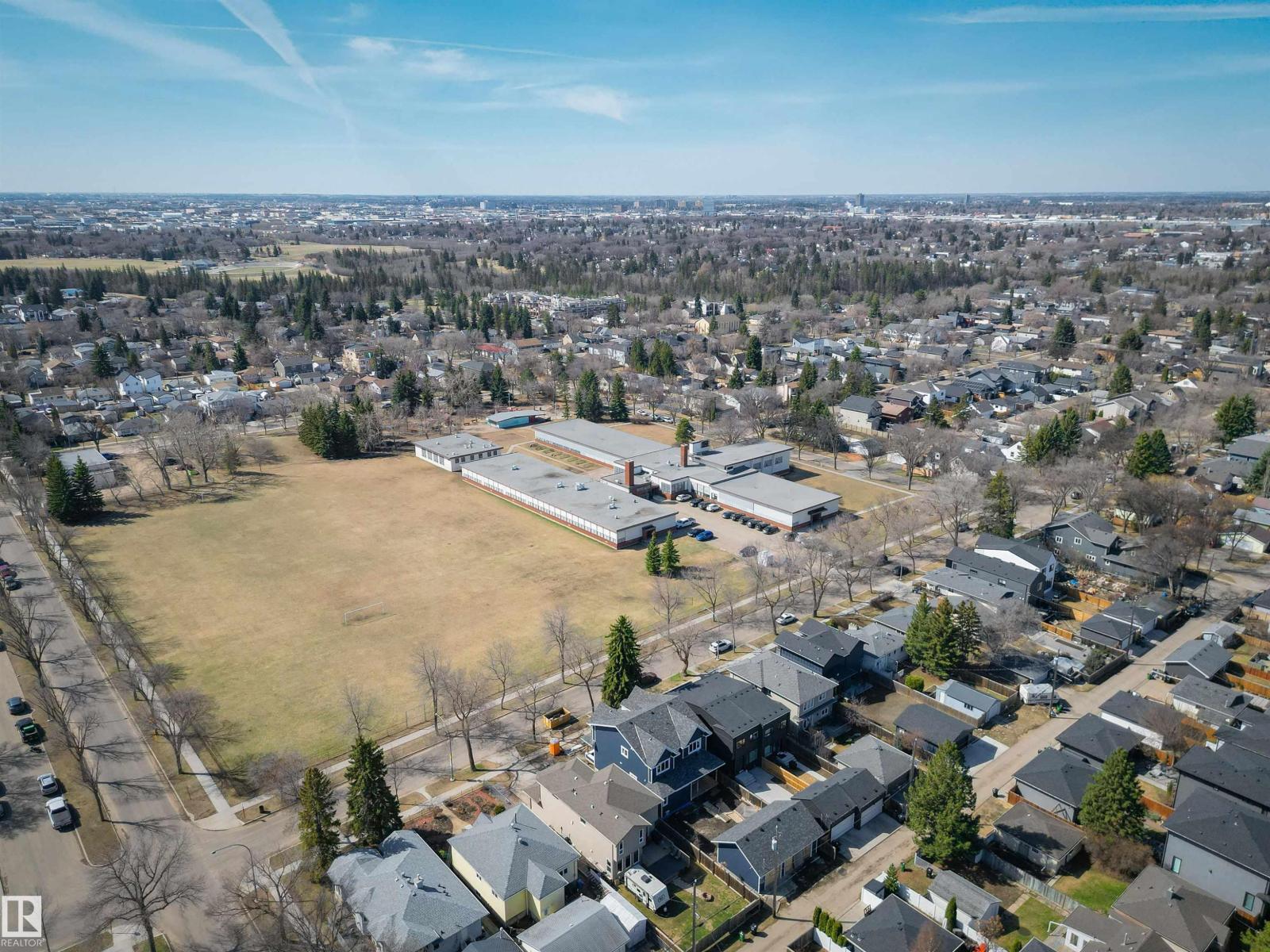 8518 79 Av Nw, Edmonton, Alberta  T6C 0R4 - Photo 54 - E4485259