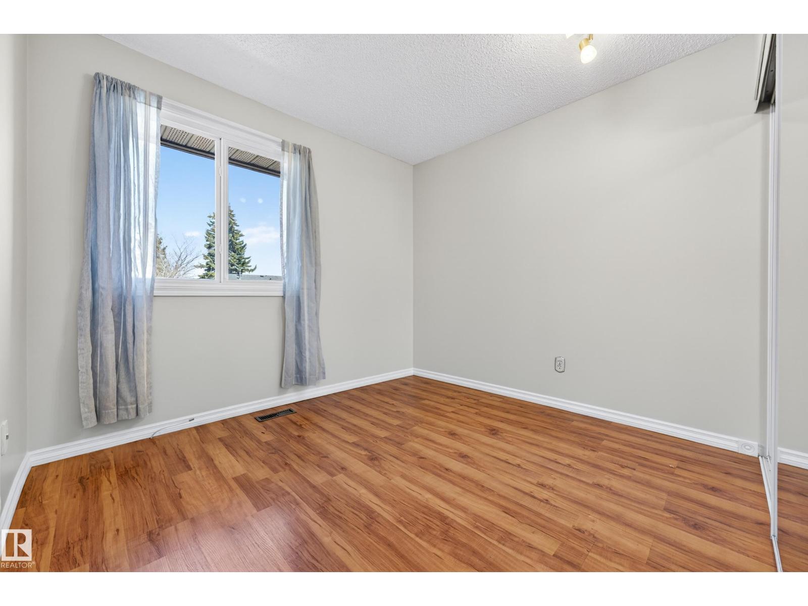 3584 42 St Nw, Edmonton, Alberta  T6L 5A1 - Photo 25 - E4485260