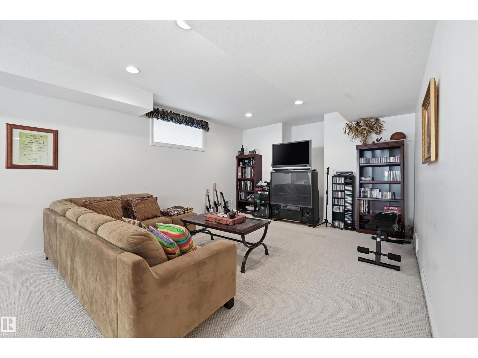 1198 Hollands Wy Nw, Edmonton, Alberta  T6R 3S9 - Photo 48 - E4485252