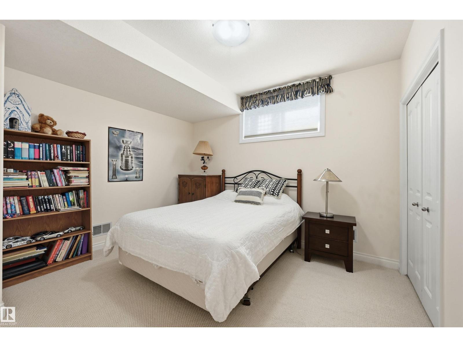 1198 Hollands Wy Nw, Edmonton, Alberta  T6R 3S9 - Photo 46 - E4485252